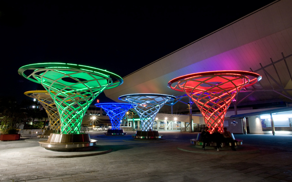 Night view of Piazza (Olympic Rings)